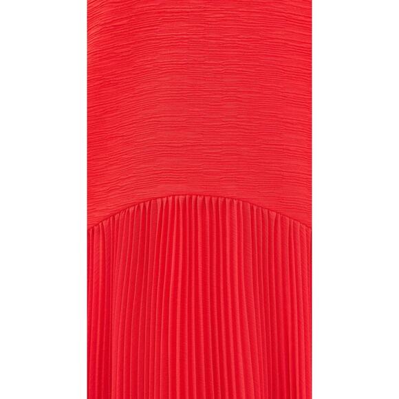 Alexis Sunniva Red - Picture 6 of 7